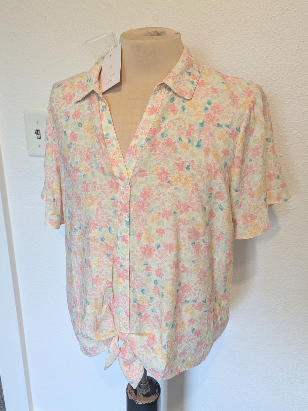 LC Lauren Conrad Pastel Floral Tie-Hem Button Front Shirt - Pink, Cream, Blue